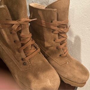 BEARPAW Krista women’s size 10